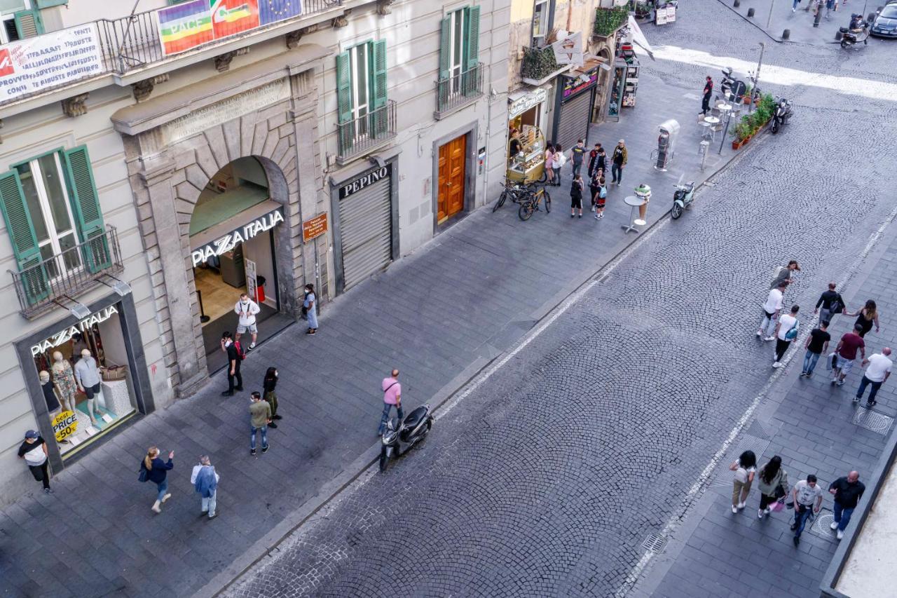 Piazza Carita Hotel Napoli Exterior foto