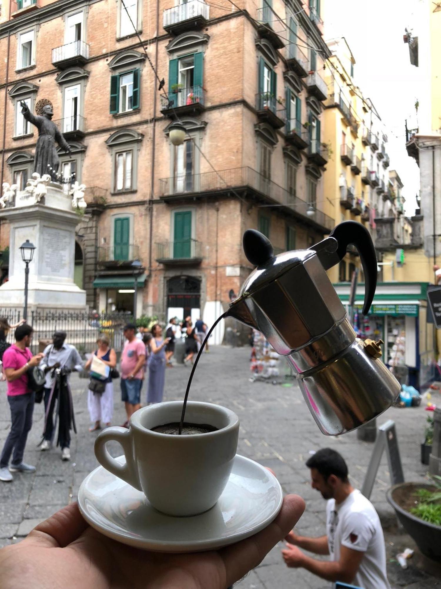 Piazza Carita Hotel Napoli Exterior foto